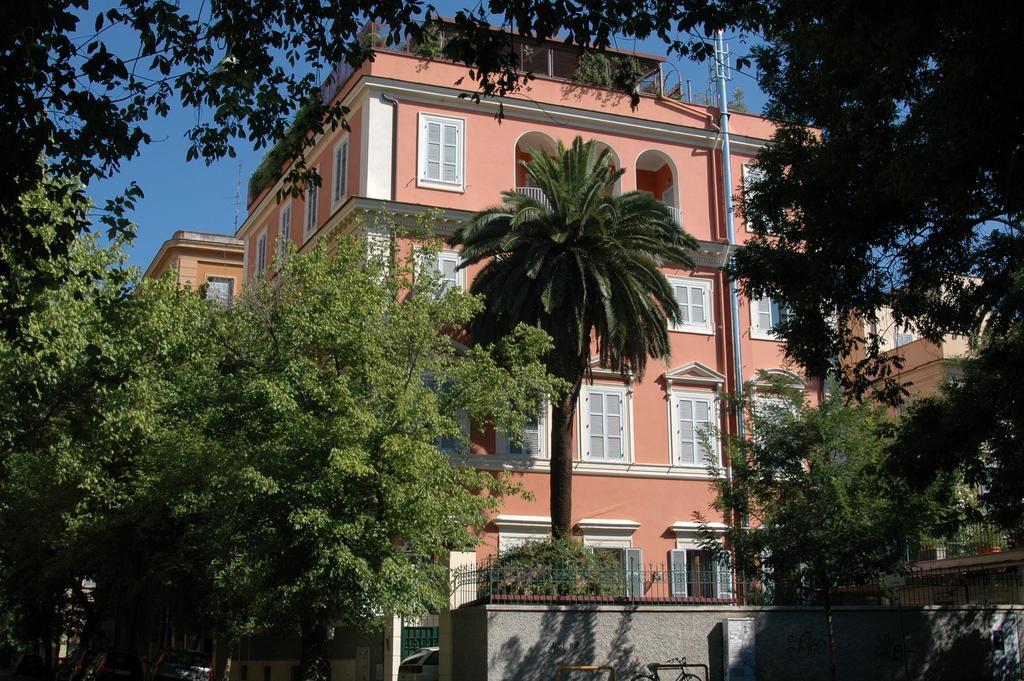 Hotel Casa Valdese Roma Exterior foto
